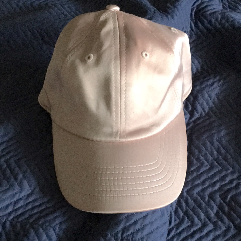 Light pink cap